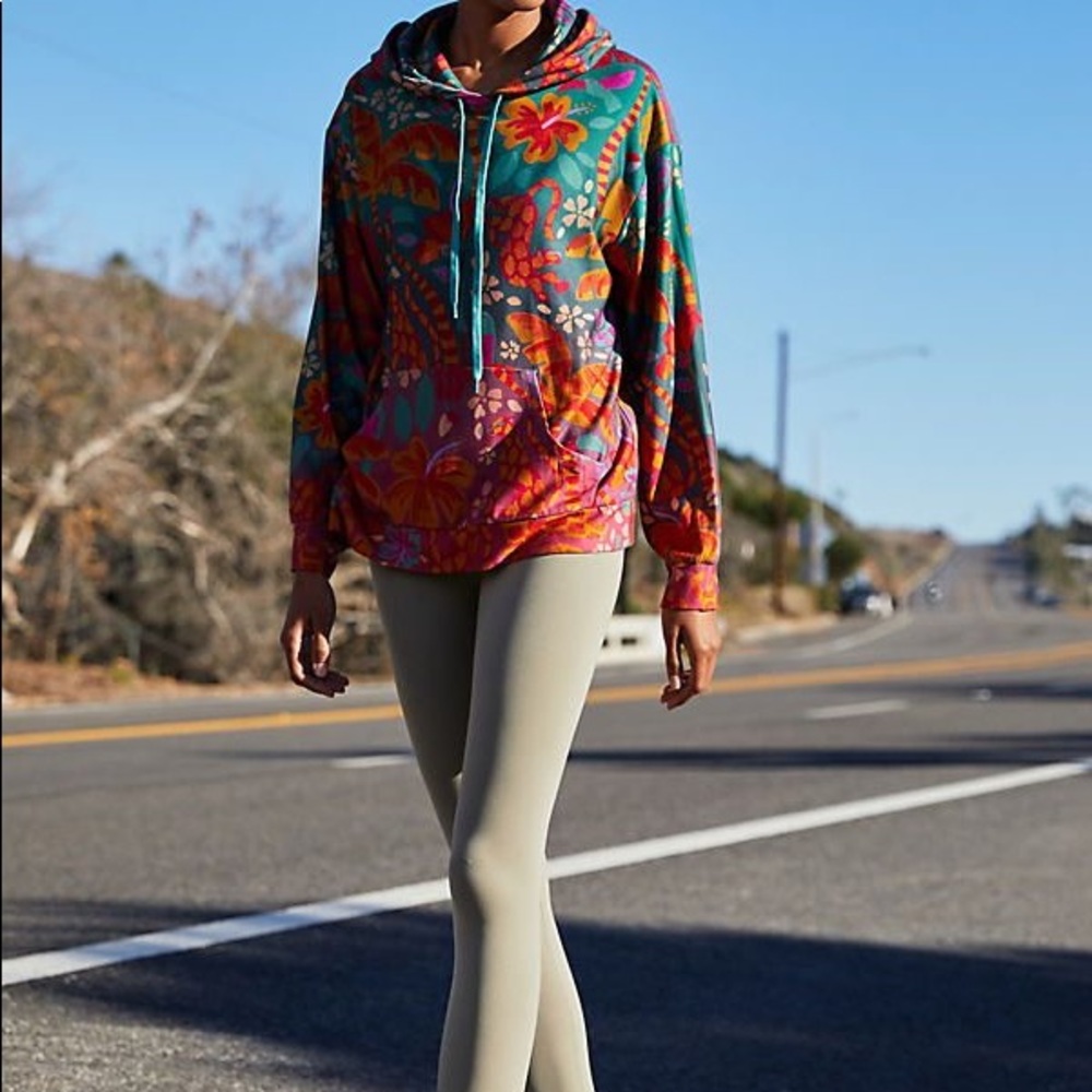 NWT Anthropology Farm Rio Floral Hoodie- Size XL- Online Exclusive